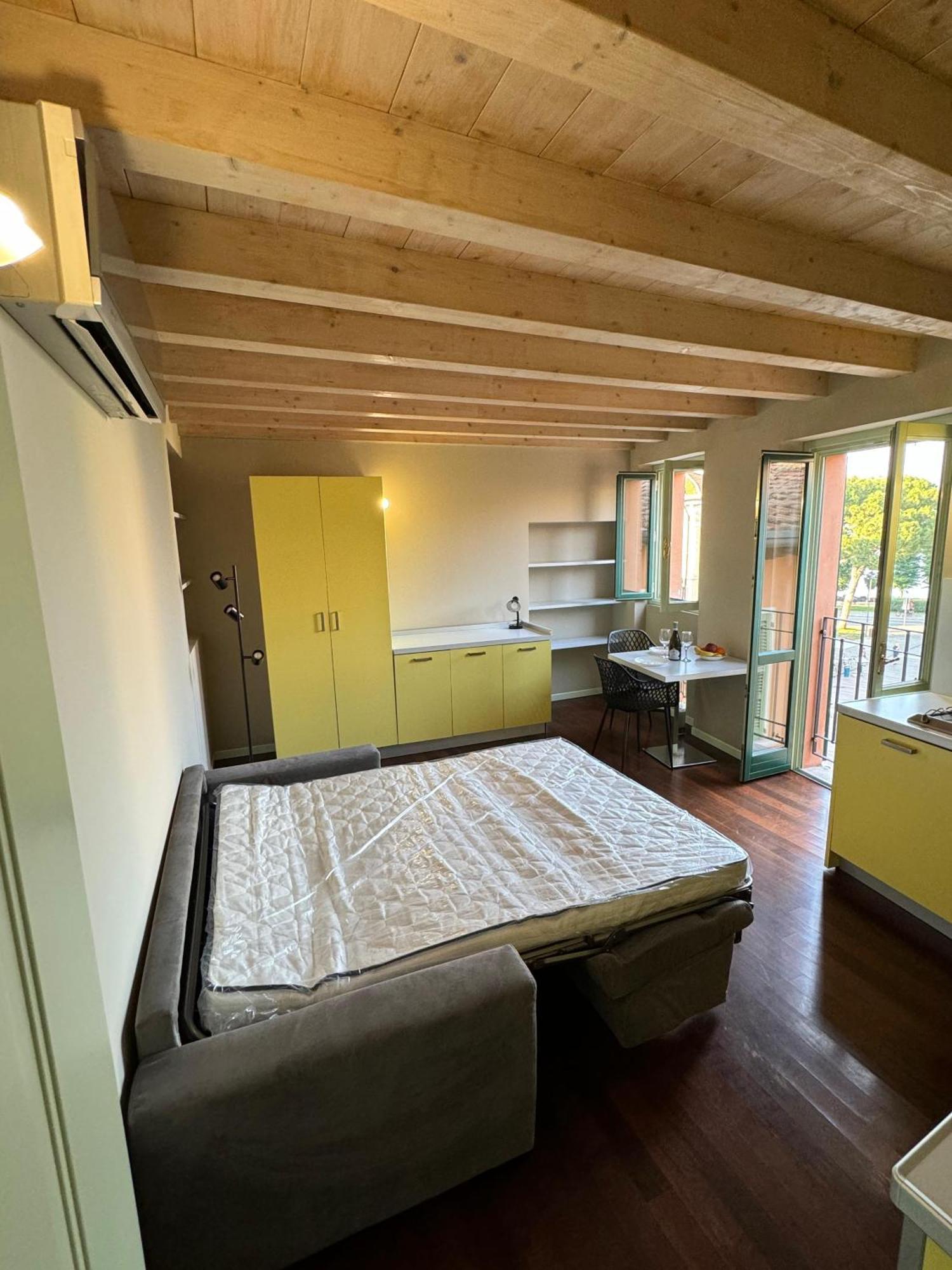 Splendid Apartment 데센자노델가르다 외부 사진